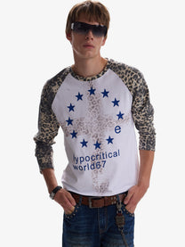 NO E MOSEN LEOPARD RAGLAN STAR SWEATSHIRT; White; model view