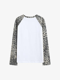 NO E MOSEN LEOPARD RAGLAN STAR SWEATSHIRT; White; back view
