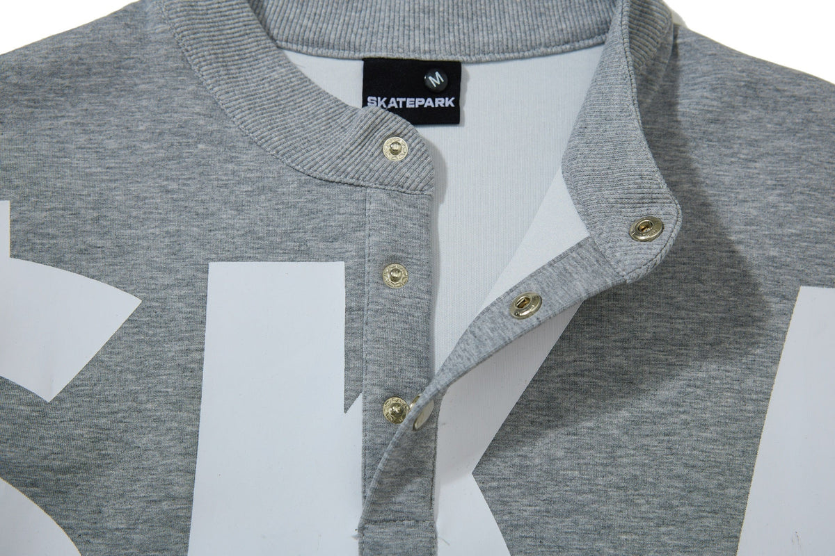 SKATE PARK LETTER PRINT SNAP FRONT SWEATSHIRT; Gray; garment construction detail