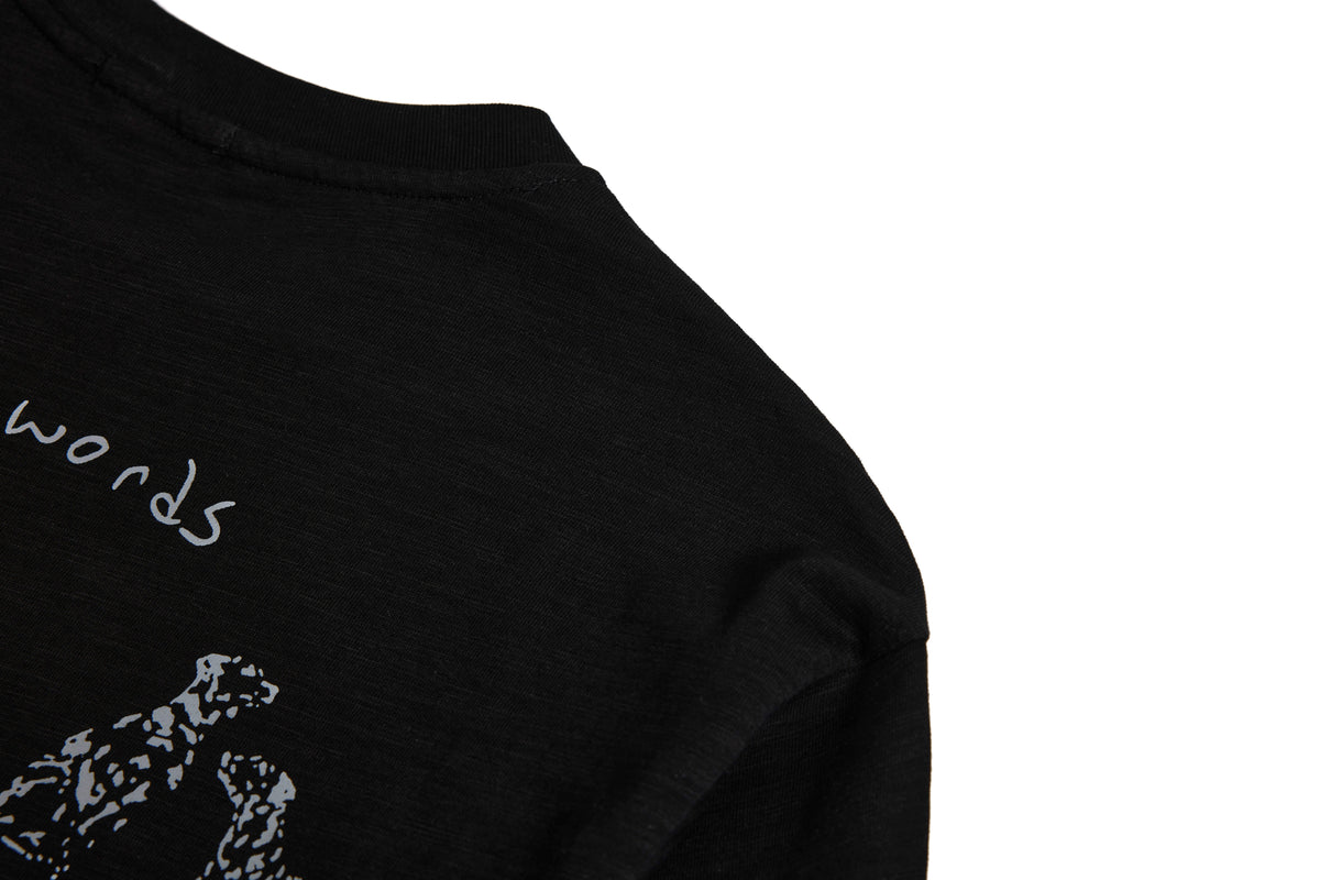 SMK MADE CHAIN STARBURST GRAPHIC SWEATSHIRT; Black; design detail