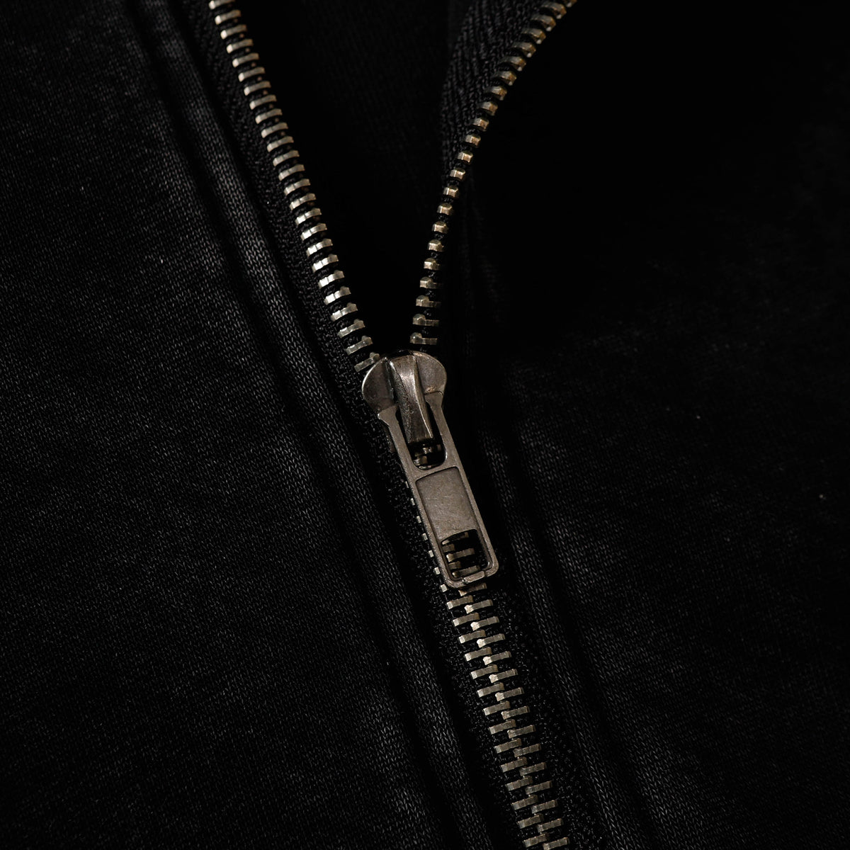 EXTREME CAUSE | Distressed Seam Zip Up Hoodie - product detail