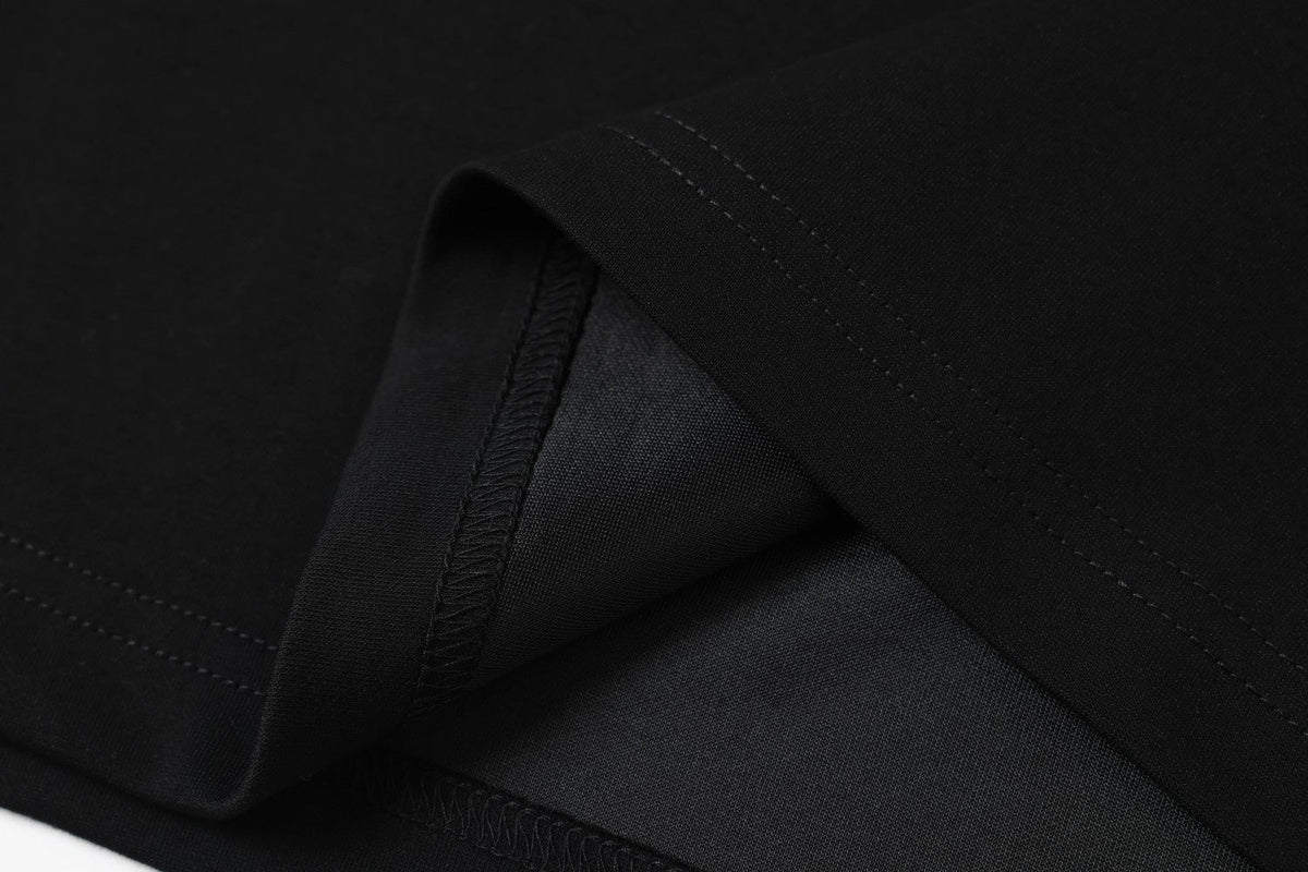 TAELE PLUS | Lip Print Polo Shirt - product detail