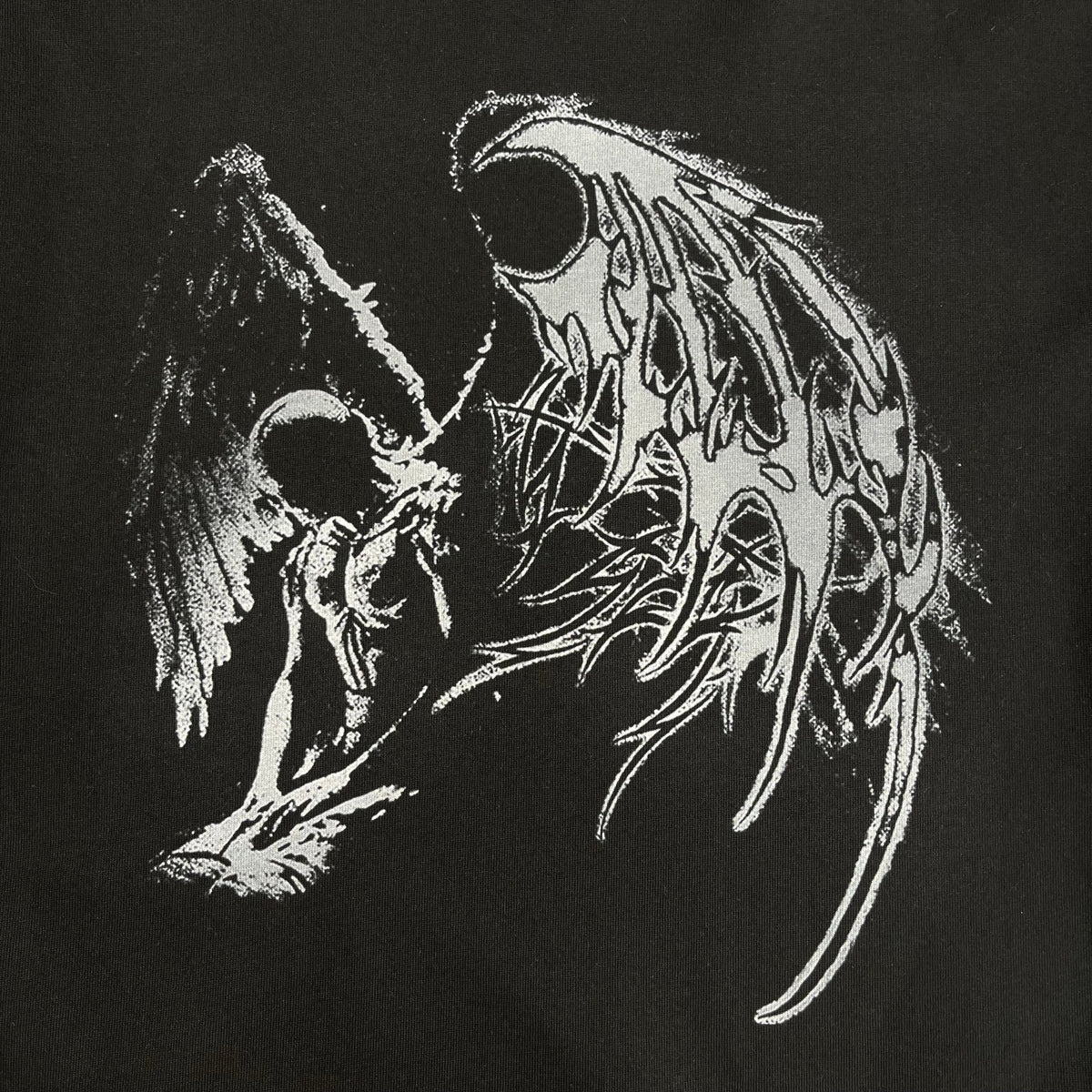 ARTIE MASTER | Dark Wing Layered Sleeve Sweatshirt - product detail