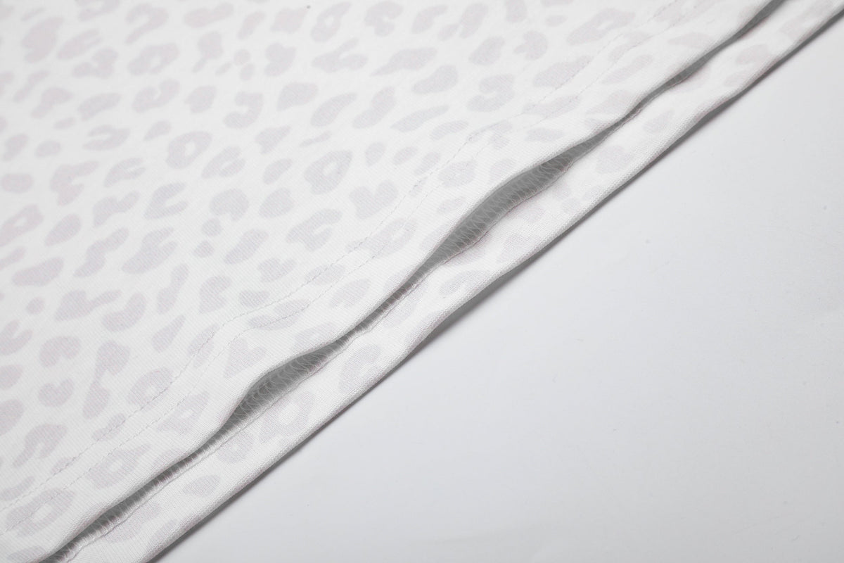 BLACK ENERGY | Tonal Leopard Frog Button Sweatshirt - product detail