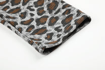 BLACK ENERGY | Lip Print Leopard Sleeve Sweatshirt - product detail