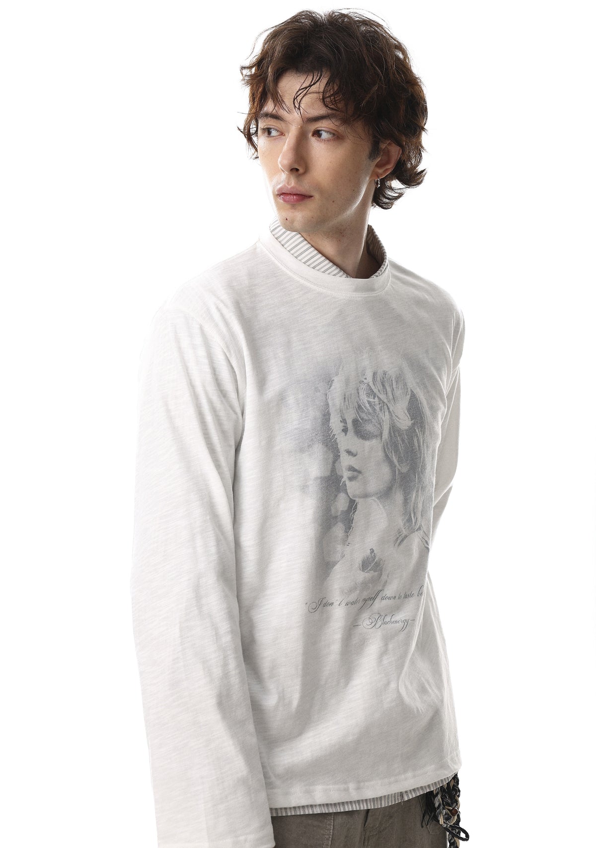 BLACK ENERGY | Faded Portrait Sweatshirt - product detail