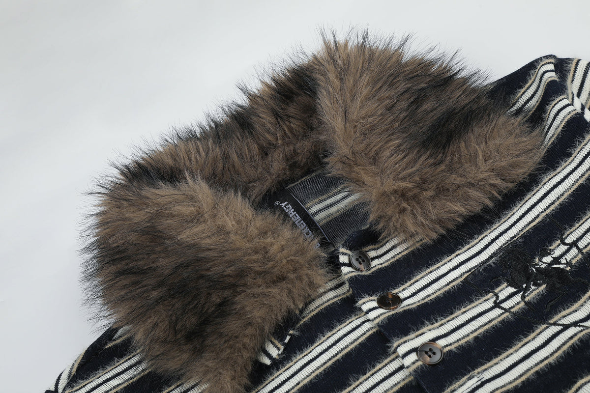 BLACK ENERGY | Faux Fur Collar Striped Sweatshirt - product detail