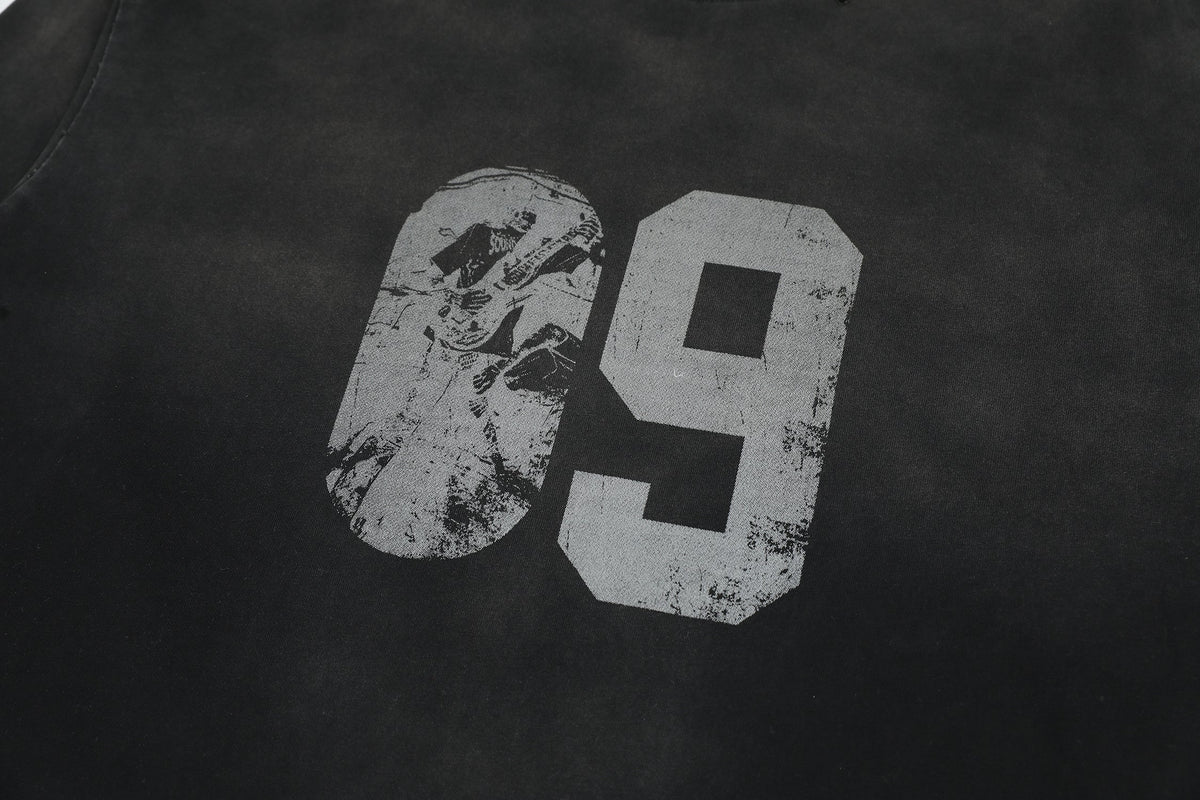 CHANYOOU | Distressed Number 09 Sweatshirt - product detail