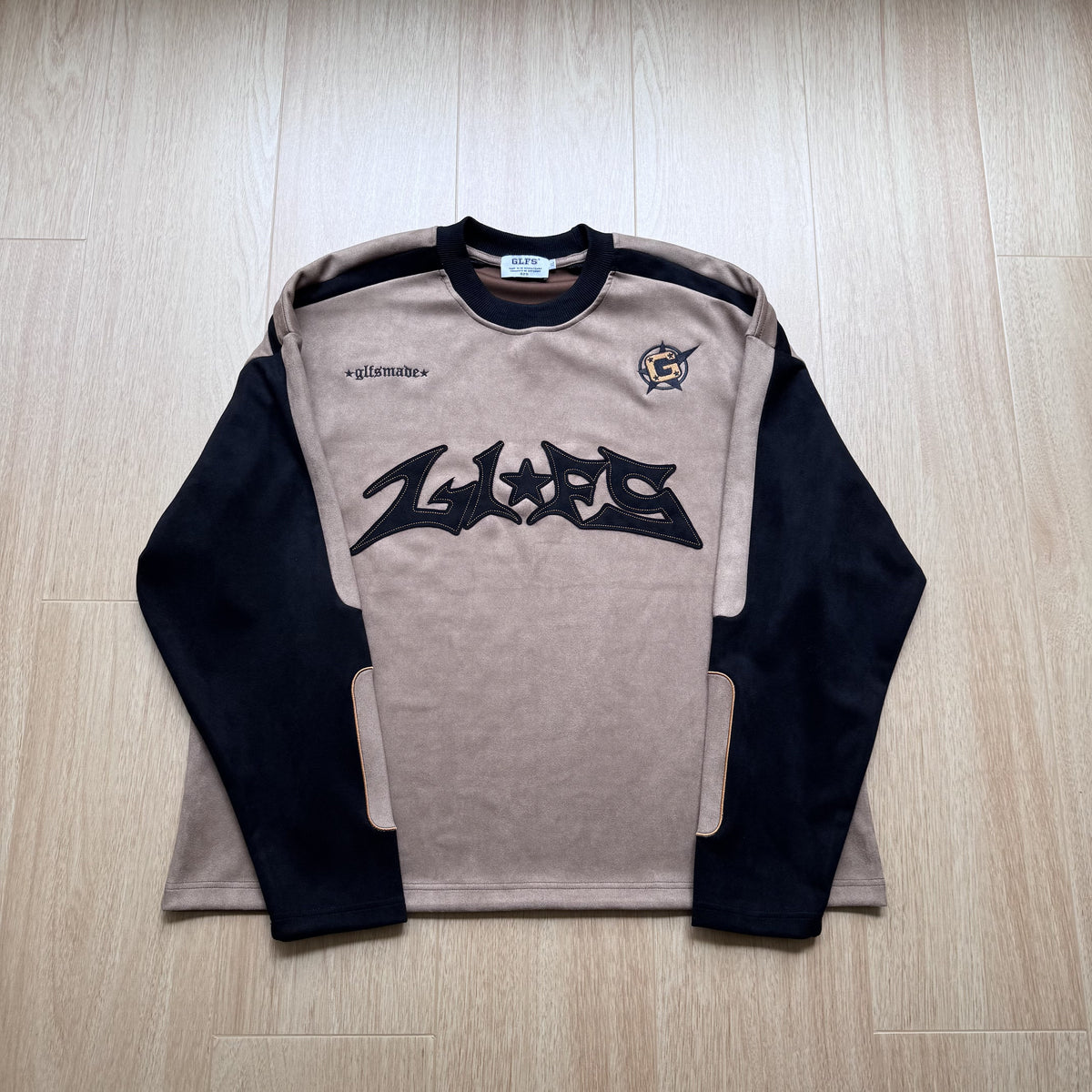 GLFS | Contrast Panel Logo Sweatshirt - product detail