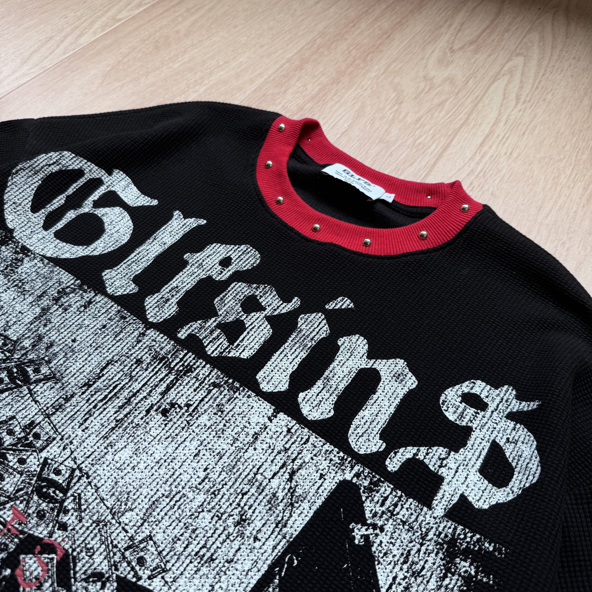 GLFS | Distressed Figure Print Sweatshirt - product detail