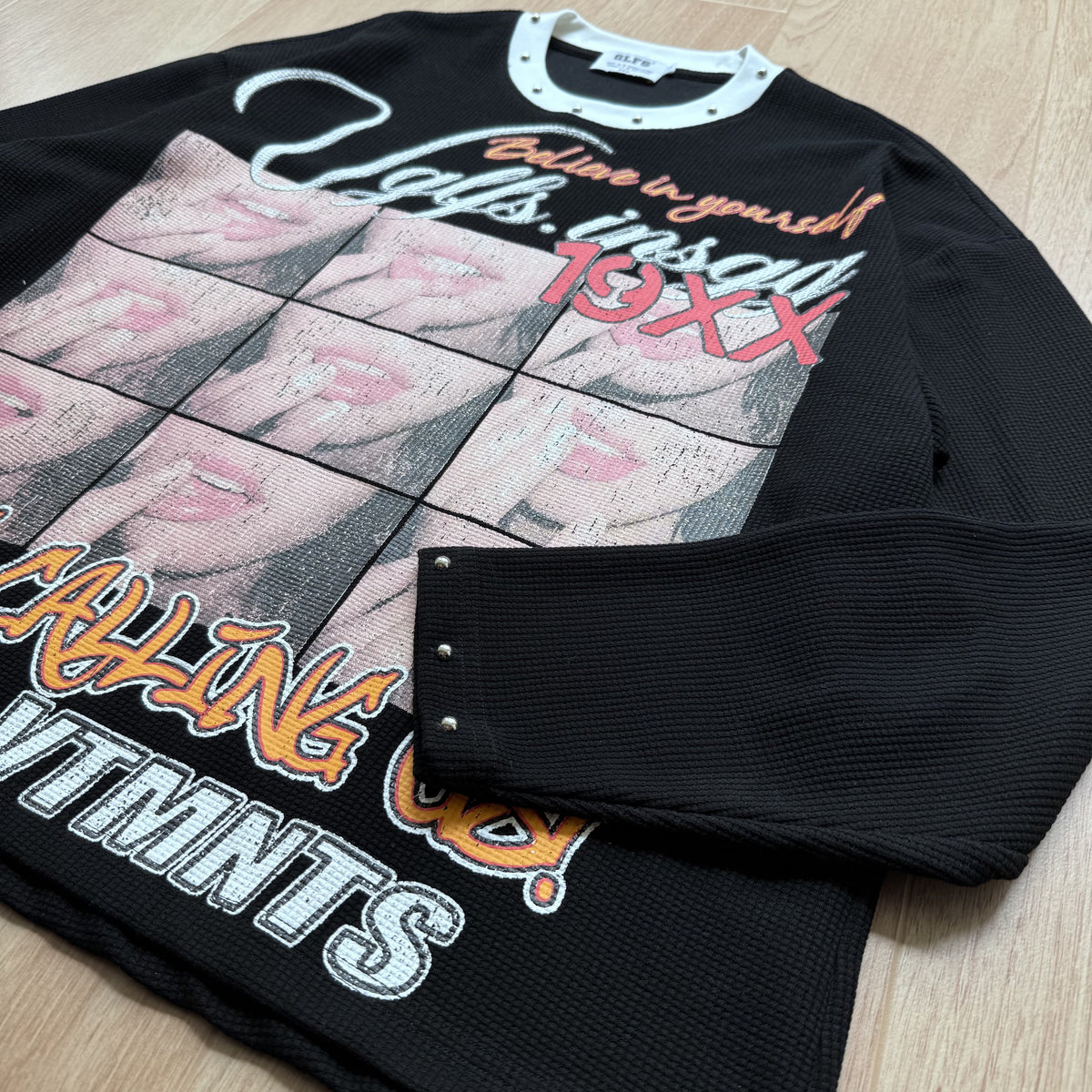 GLFS | Studded Lip Collage Sweatshirt - product detail
