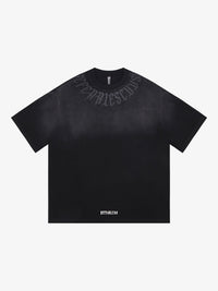 BE FEARLESS | Faded Gothic Lettering T-Shirt