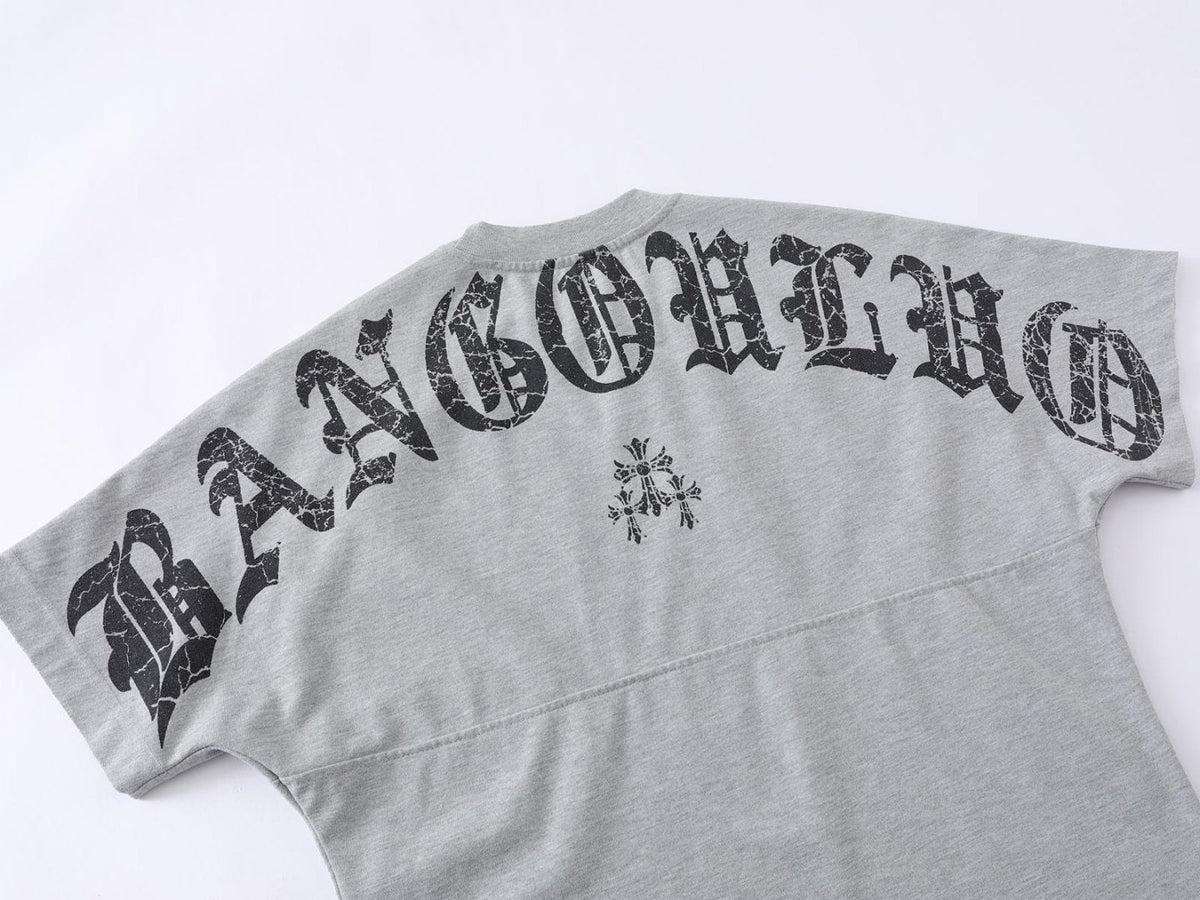 BANG OU LUO | Distressed Gothic Lettering T-Shirt - product detail