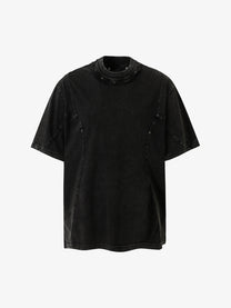 EXTREME CAUSE | Studded-Collar Curved-Seam T-Shirt in Black - front view