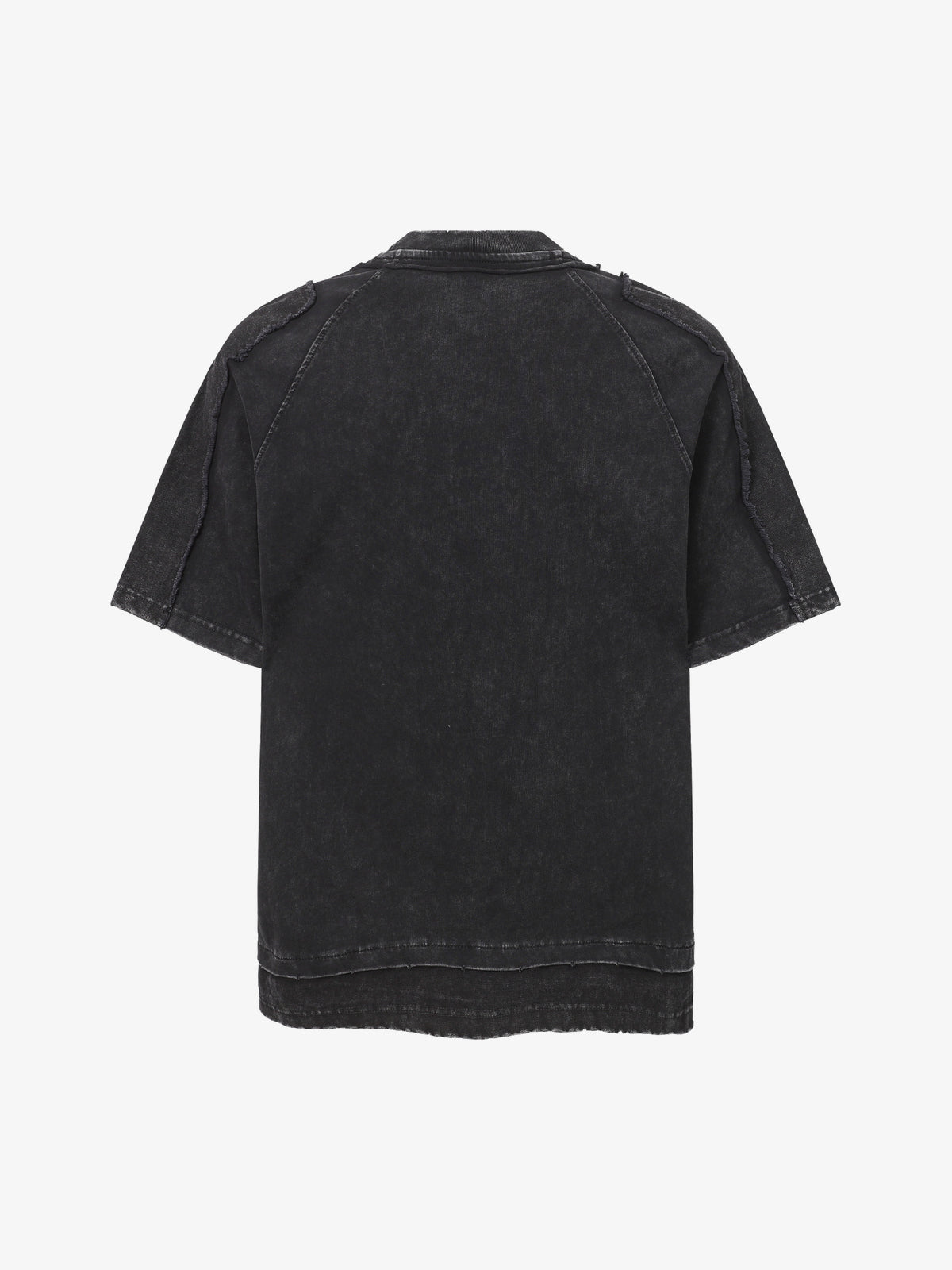 EXTREME CAUSE | Raw-Edge Pocket Raglan T-Shirt in Black - back view