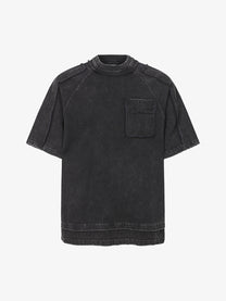 EXTREME CAUSE | Raw-Edge Pocket Raglan T-Shirt in Black - front view