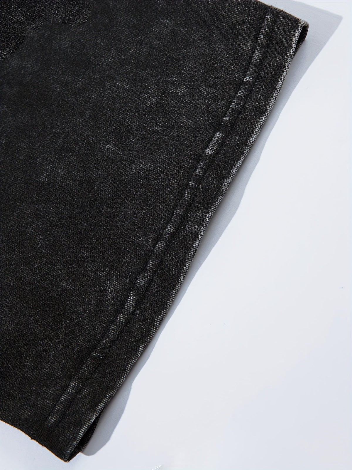 JKPTWSO | Outlined Thorn T-Shirt - product detail