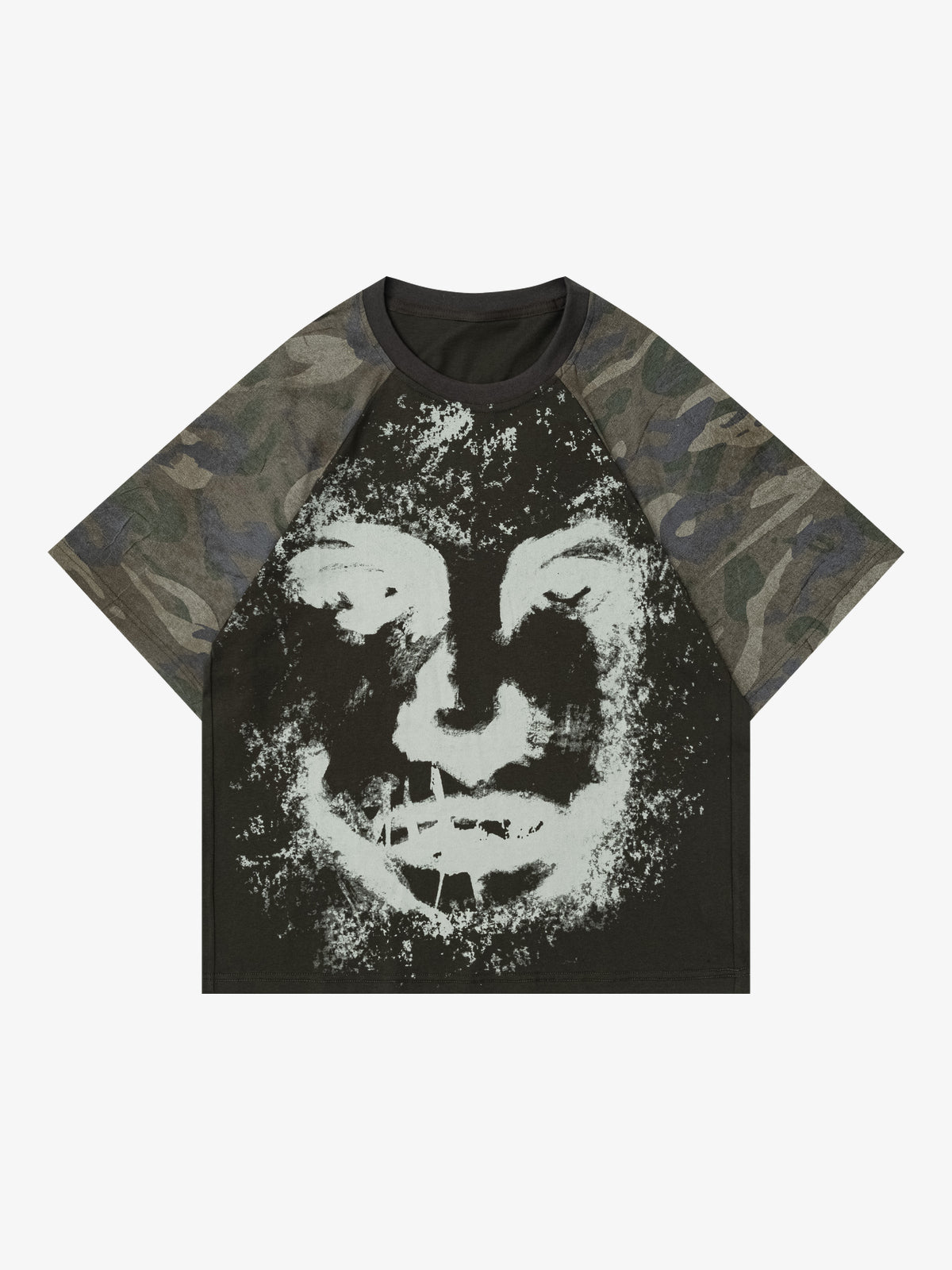 UNDSPP | Distorted Face Camo-Sleeve Raglan T-Shirt in Black - front view