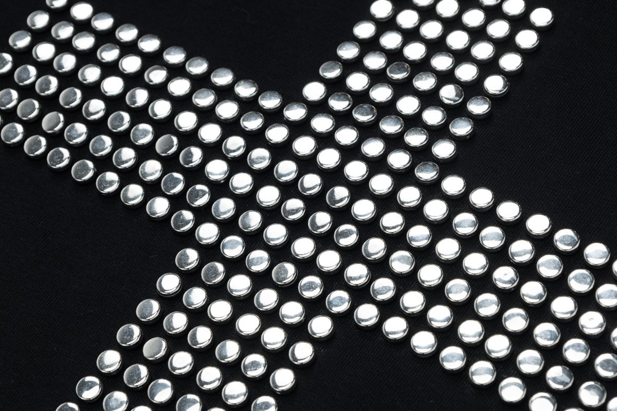 UNUSUAL ORIGINAL | Rhinestone Cross T-Shirt - product detail